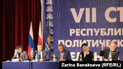 Тайным голосованием «единоосы» утвердили и партийный список, и кандидатов-одномандатников