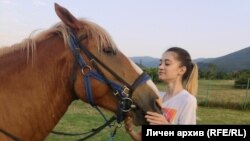 Росица Малинова е на 22 години и е диагностицирана с муковисцидоза още на 12-годишна възраст