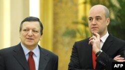 Претседателот на ЕК Баросо и Премиерот на Шведкска Рајнфелт 