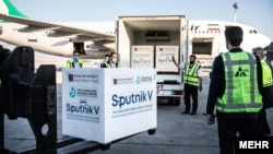 Вантаж із російською вакциною «Спутнік V» прибув до Ірану