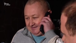 Генерал Марченко вийшов під заставу і поговорив телефоном з Порошенком – відео