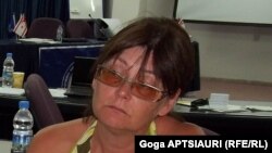 Редактор "Нужной газеты" Изида Чаниа возмущена тем, что безликие пресс-службы в Абхазии позволяют себе оскорблять людей