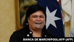 Міністр закордонних справ Нової Зеландії Наная Махута (на фото) каже, що санкції стосуються 87 громадян Росії