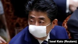 Premierul japonez Shinzo Abe. 1 aprilie