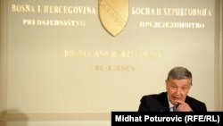 Nebojša Radmanović