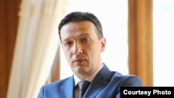 Čarkadžić: 'Bez obzira što pregovori o uspostavi vlasti traju, ne postoji opravdanje za blokadu rada parlamenta'