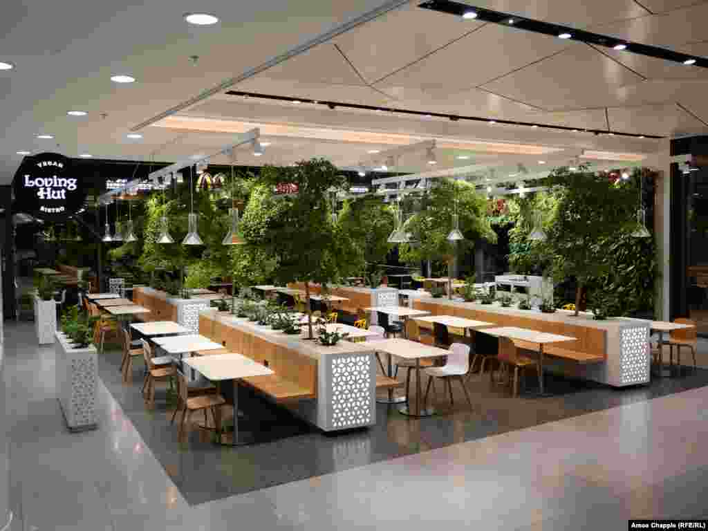 рестораните празни