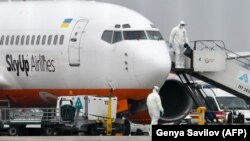 Літаком мають забрати українців з Венеції, які раніше намагалися повернутися в Україну, однак застрягли на кордоні Італії через закриття кордонів зі Словенією