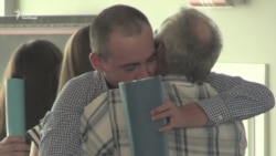 Четверо полонених після звільнення пройдуть фільтраційну перевірку СБУ – відео