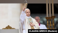 Папа Лев XIV під час своєї інавгураційної меси у Ватикані, 18 травня 2025 року