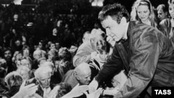 Анатолий Кашпировский Прагада, 1992-жыл