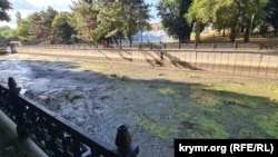 Річка Салгір у районі бібліотеки ім. Франка у Сімферополі. 19 липня 2025 року