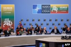 Президент Туреччини Реджеп Таїп Ердоган, президент України Володимир Зеленський, прем’єр-міністр Великої Британії Ріші Сунак, президент США Джо Байден і генсек НАТО Єнс Столтенберг