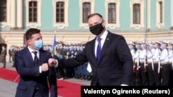 Президенти України та Польщі Володимир Зеленський та Анджей Дуда, Київ, 12 жовтня 2020 року