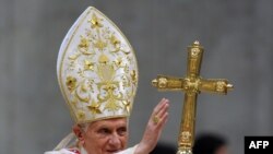 Католики и протестанты сегодня отмечают Рождество Христово