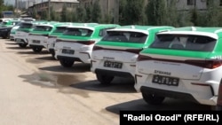 Ронандагон мегӯянд, нозирони БДА рақами худравҳояшонро кандаанд