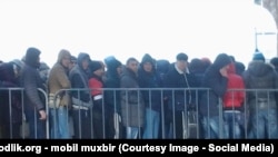 Очередь в Федеральная миграционная служба имени Сахарова в Москве.