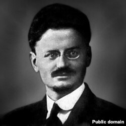 Lev Troțki (1879-1940)