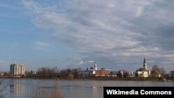 Pogled iz Slavonskog na Bosanski brod preko Save