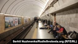 Київський метрополітен за умов війни має важливу функцію, його підземні станції служать як укриття під час повітряних ударів РФ по українській столиці (фото ілюстративне)