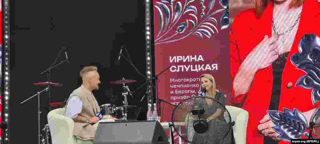 У роботі фестивалю «Таврида.АРТ» взяли участь багато російських артистів і спортсменів.