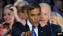 Obama sa svojim pristalicama slavi izbornu pobedu