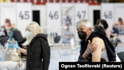 Një qendër e vaksinimit në Shkup