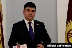 Айбек Осмонов.