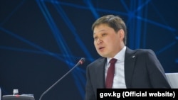 Сапар Исаков.