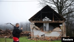 Majske Poljane nakon potresa 29. prosinca