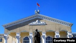 КНУ имени Жусупа Баласагына 