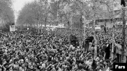 تصویری از انقلاب ۱۳۵۷ 