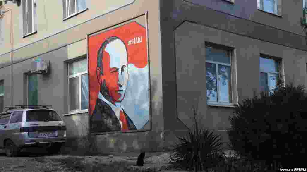 В Крыму есть множество пеших туристических маршрутов, открывающих красоты полуострова. Один из них &ndash; из Нового Света в Веселое. Это территория заповедника Караул-Оба