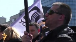 Prosvetari u borbi za bolji položaj