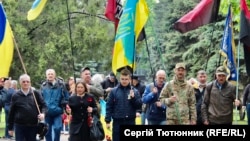 Пам’ять загиблих вшанували хвилиною мовчання та покладанням квітів, опісля працював «вільний мікрофон»