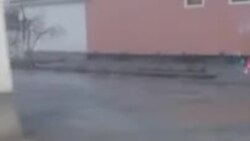 «В непогоду люди не могут ходить по улицам, автомобили застревают в грязи»