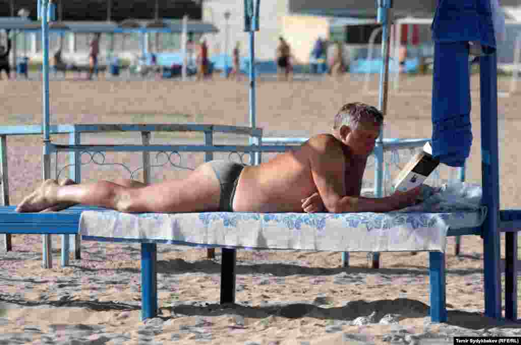 Китеп сүйүүчүгө мындан өткөн жыргал барбы?&nbsp;