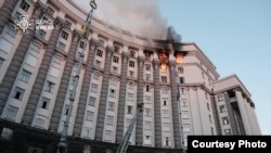 Пожежа в будівлі Кабінету міністрів після влучання російської ракети, Київ, 7 вересня 2025 року