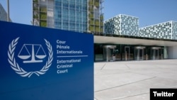 Як вказано в опублікованій на сайті суду заяві, йдеться про верховного лідера «Талібану» Хайбатуллу Ахундзаду, а також голову призначеного талібами Верховного суду Абдула Хакіма Хаккані