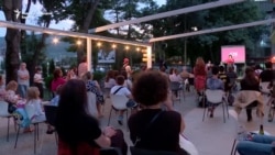 Скопски поетски фестивал: квалитетна култура наспроти кич и шунд