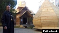 Свято-Воздвиженський храм в Євпаторії