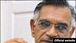  Индиянын кызматтан чегинген ички иштер министри Шиврадж Патил