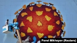 Коронавірус у фото: вибрані фотографії про життя у час пандемії