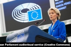 Президентка Єврокомісії Урсула Фон дер Ляєн під час дебатів у Європарламенті щодо порушень Росією повітряного простору ЄС. Страсбург, Франція, 8 жовтня 2025 року
