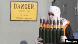 عکس آرشیوی است.