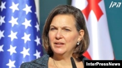 Victoria Nuland la Tbilisi, 6 decembrie 2013.
