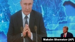 Dmitri Peskov, purtătorul de cuvânt al președintelui rus Vladimir Putin. 17 decembrie 2020