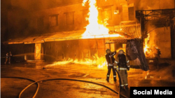 За даними місцевої влади, російська армія 22 квітня випустила по Харкову 13 безпілотників, були поранені 10 людей