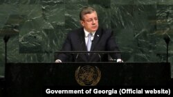 Большую часть своего выступления Георгий Квирикашвили посвятил социально-экономическому развитию страны за 25 лет