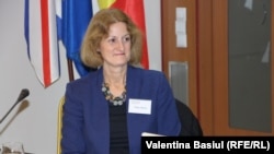 Ambasadoarea Marii Britanii Lucy Joyce